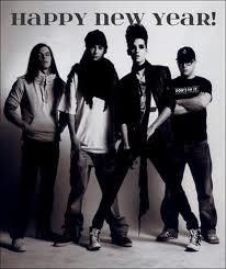 aici vorbim despre formatia noastra favorita :wink2: tokio hotel